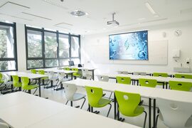 PT-VMZ71 Series Business Scene Photos Class room High-res AP